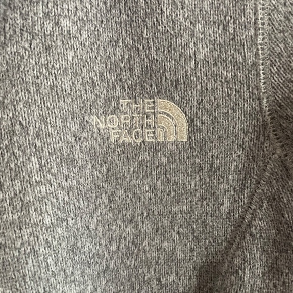The North Face light grey jacket - Picture 4 of 7